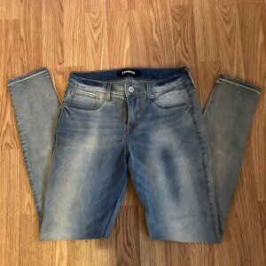 EUC Express distressed Stretch Mid Rise Denim Jean Leggings Jeans 6R light wash